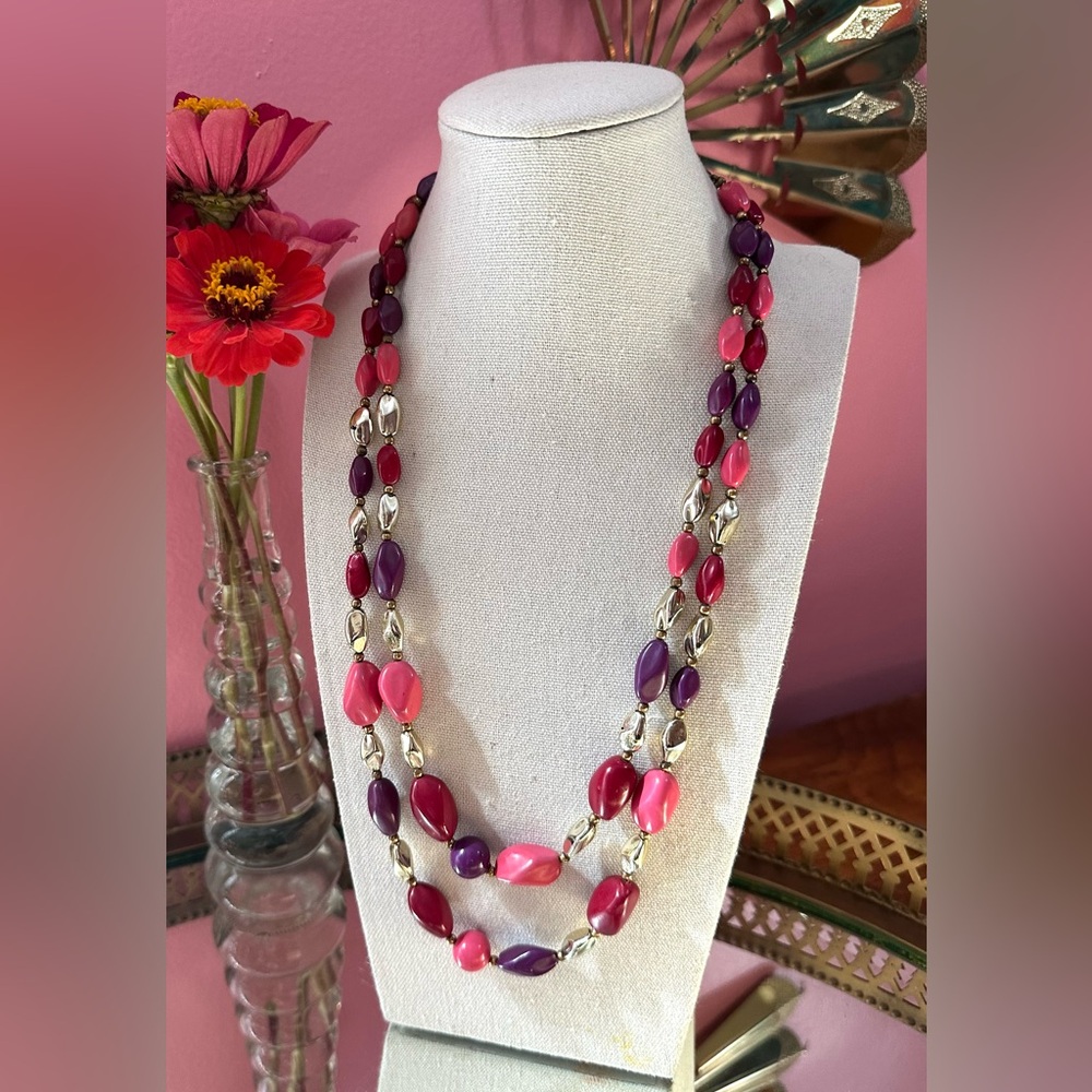 1960's Beauty School Lipstick Lucite 2-Strand Necklace